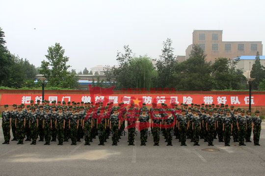 北京军训：军训教官必须具备运用体语教学的基本功