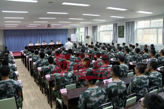 北京军训：企业怎样把握严格管理与以人为本的关系