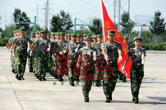 北京军训：斗志是一种赢的心态，是永不放弃的战斗精神