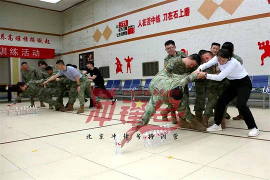 北京军训:人生所有履历都排在勇于负责的精神之后